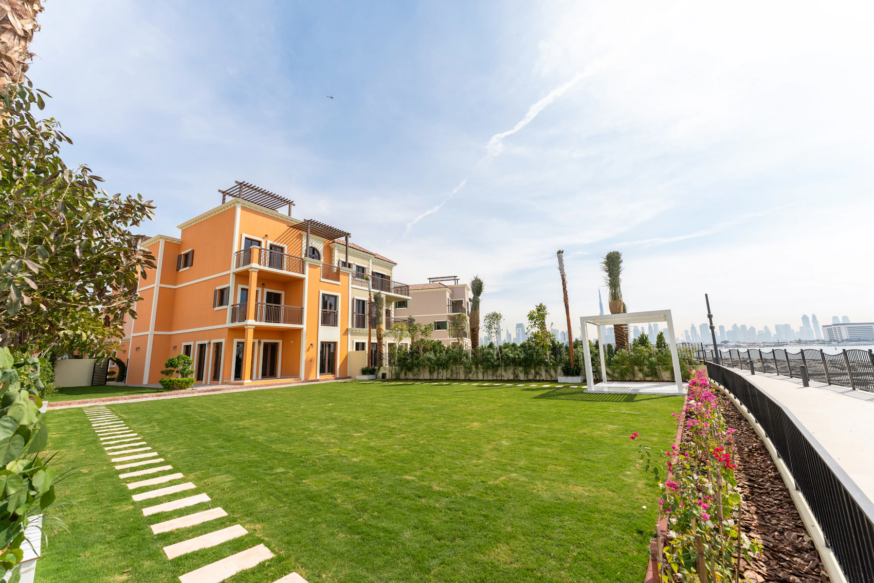 عمارة سكنية بتصميم حديث